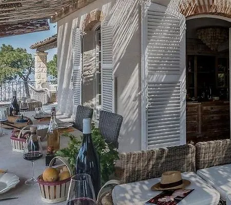 Villa Des Fleurs Cannes