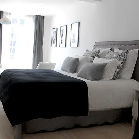 Villa Des Fleurs *